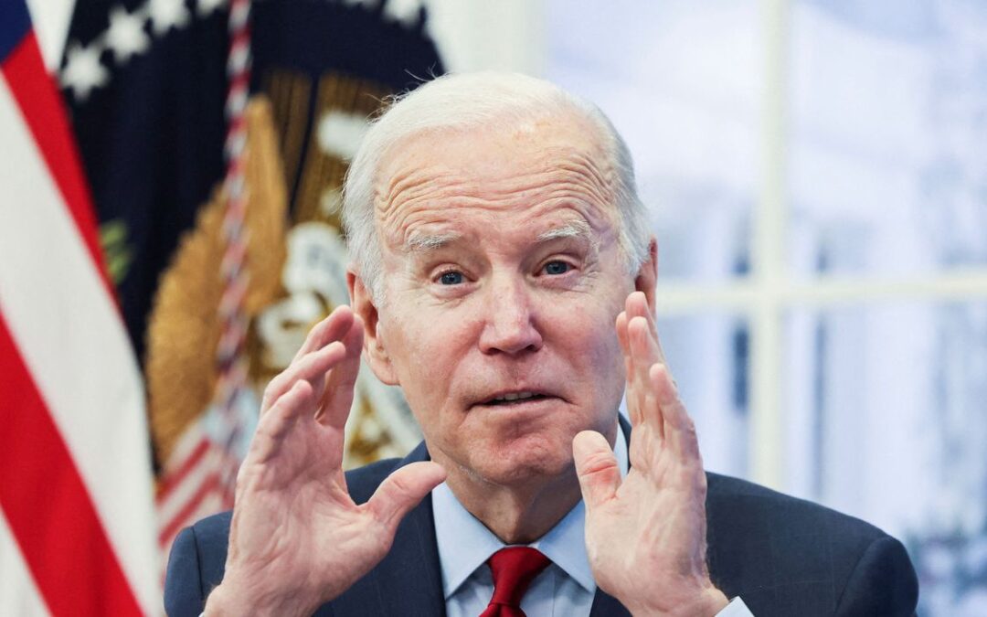 Rússia pode invadir Ucrânia no próximo mês, alerta Biden