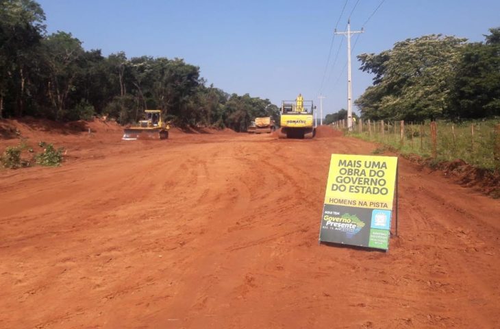 Com início da terraplanagem, obra na MS-357 avança em Ribas do Rio Pardo