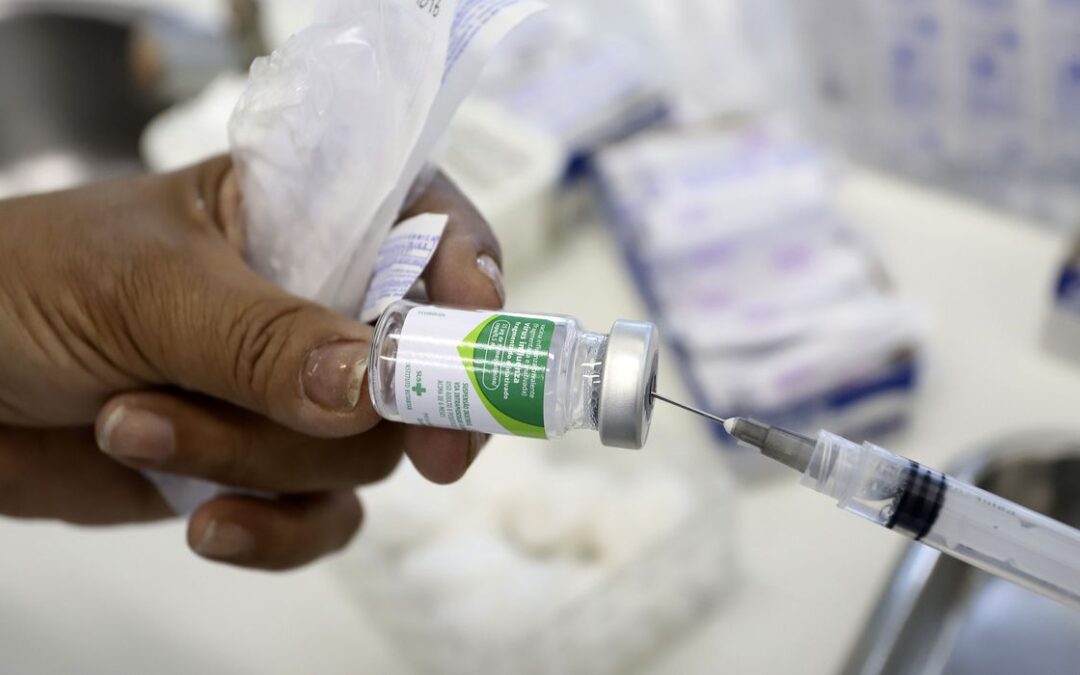 Vacinação contra a gripe começa nesta quinta-feira