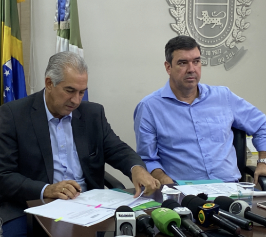 Enquanto Riedel corre atrás de votos de bolsonaristas, Azambuja vai ao STF pedir anulação para da redução do ICMS, contra Bolsonaro