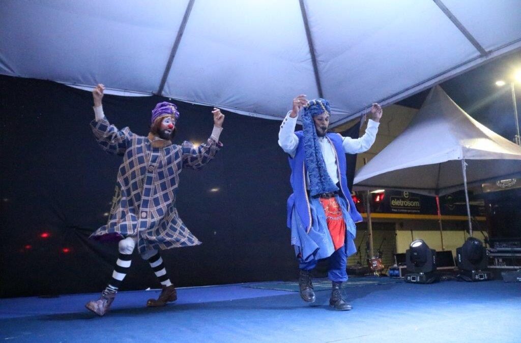 “Sábado do Agito” leva oficina de dança e teatro circense para o Jardim Noroeste