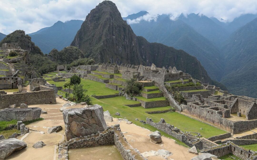 Peru: incêndio florestal coloca Machu Picchu em perigo