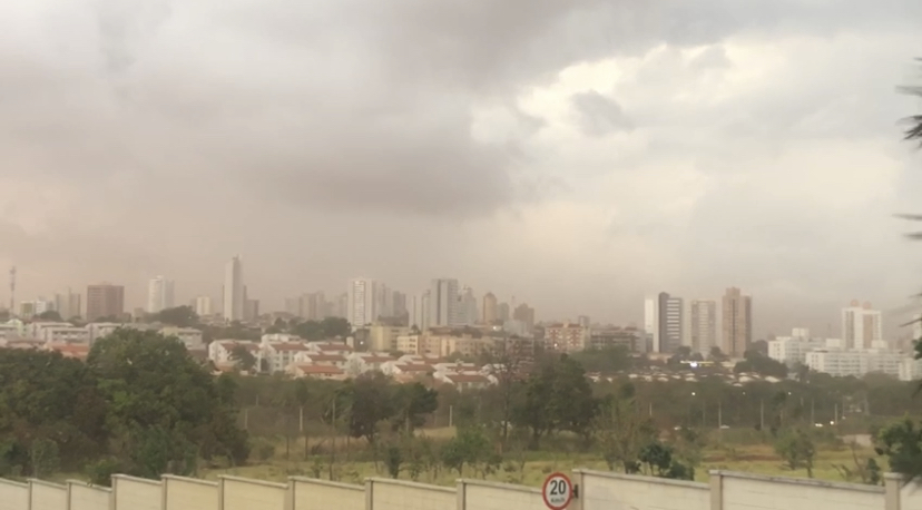 Tempo: Chuva continua até quinta-feira e será acompanhada de queda na temperatura