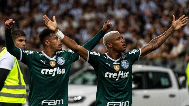 Brasileirão: Palmeiras enfrenta Goiás em casa neste domingo 