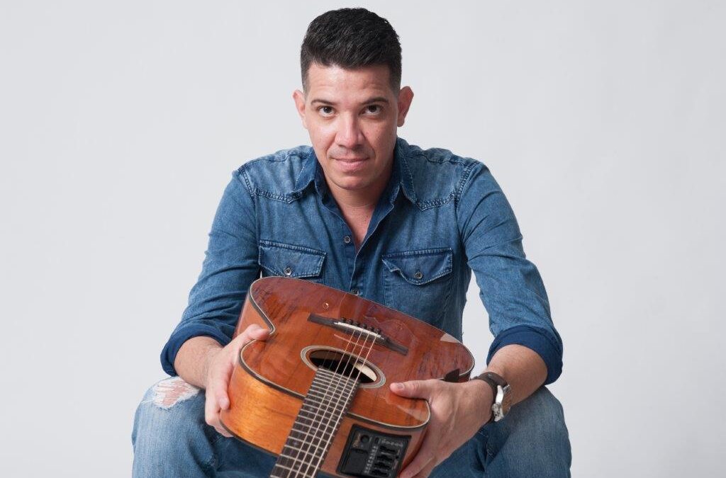 Palco Sesc tem MPB de Fábio Catanante nesta quarta-feira
