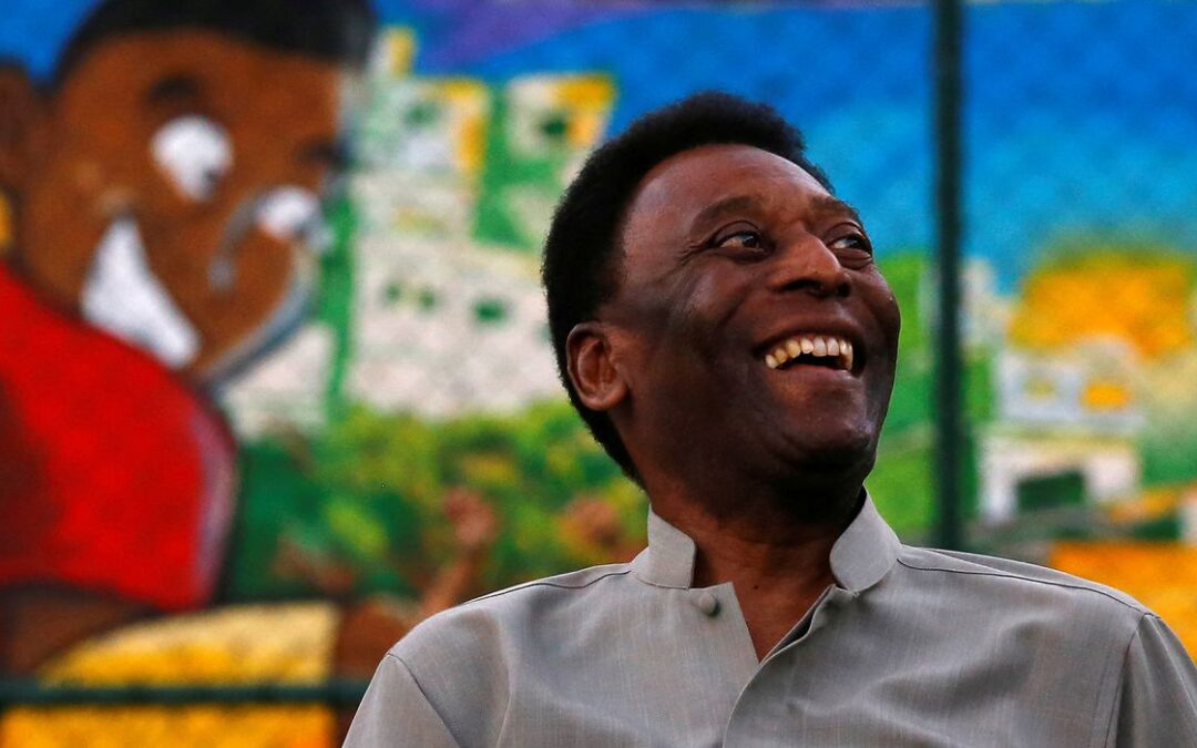Pelé tem melhora progressiva do estado geral, informa boletim médico