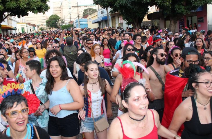 Governo de MS e blocos independentes realizam carnaval de rua da Capital