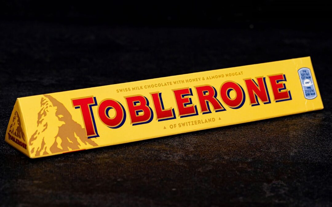 Famoso chocolate Toblerone vai perder a icônica montanha Suíça de seu logotipo