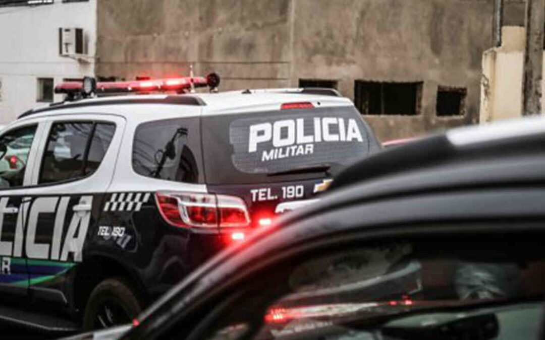 Foragido acusado de estuprar crianças é preso em casa na capital