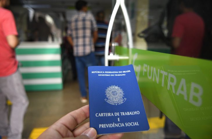 MS tem 5,2 mil vagas de trabalho nesta segunda