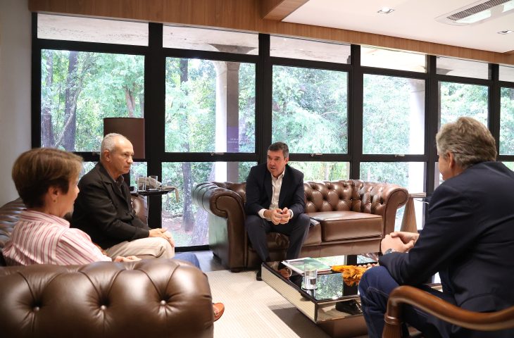 Riedel e Hartung discutem qualificação profissional na cadeia produtiva da celulose