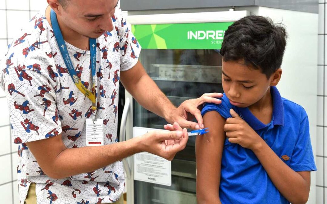 Vacinação contra dengue em crianças terá esquema especial até Quarta-feira de Cinzas
