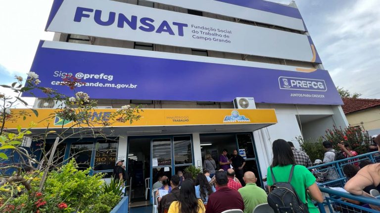 Funsat tem 1,3 mil vagas de emprego nesta quinta-feira