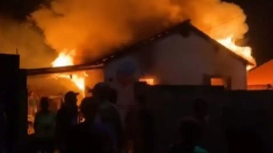 Deodápolis: Mãe tentou salvar filha morta em incêndio; criança era autista