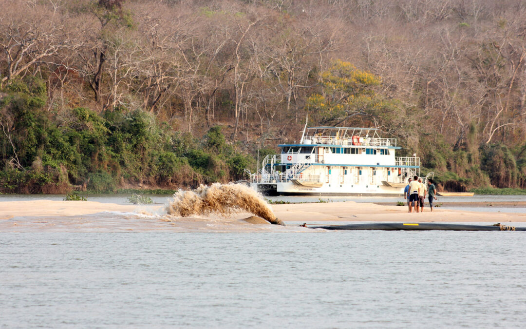 Corumbá: Deputado Paulo Duarte cobra intervenção no Rio Paraguai
