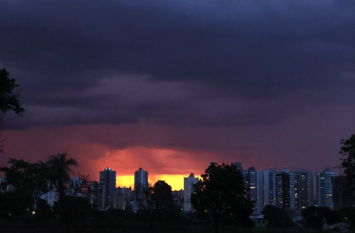 Semana começa com previsão de chuva em diferentes regiões do Estado