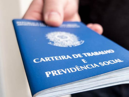 Semana inicia com mais de 2 mil vagas de emprego na Funsat