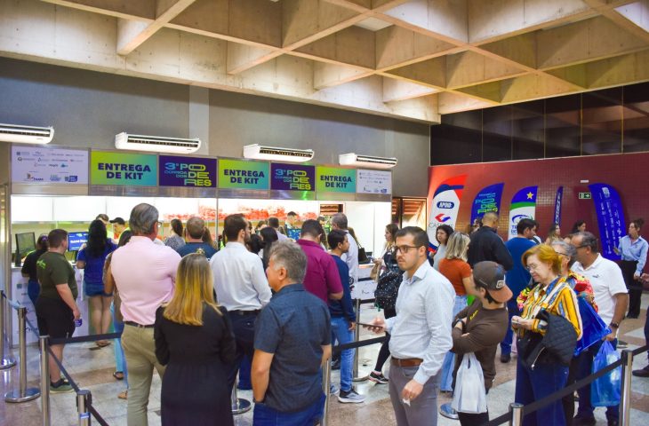 3ª Corrida dos Poderes: entrega de kits e palestras preparam participantes para a competição deste sábadol