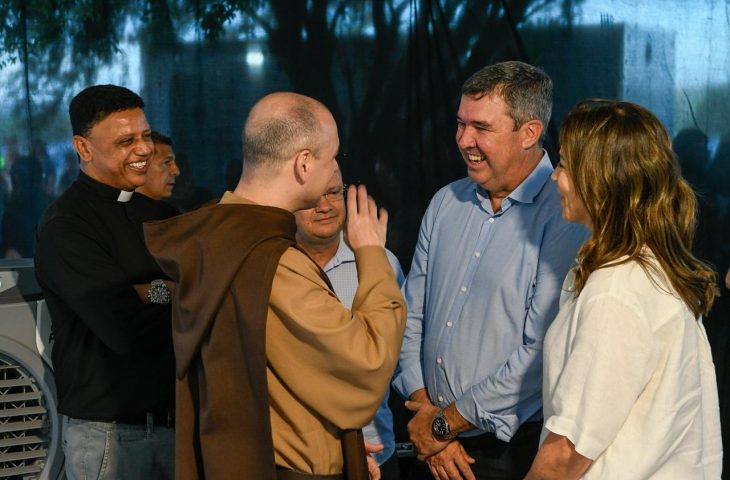 Com presença de Frei Gilson, Governo de MS celebra 90 anos da Paróquia Nossa Senhora da Conceição