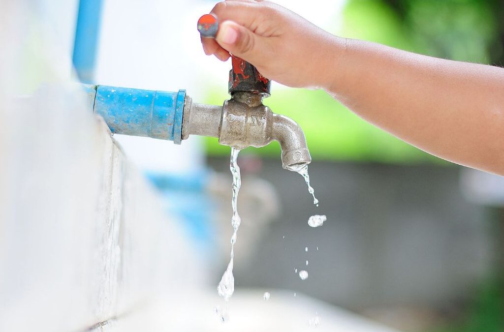 Água e esgoto ficam mais caros na capital a partir de janeiro de 2026