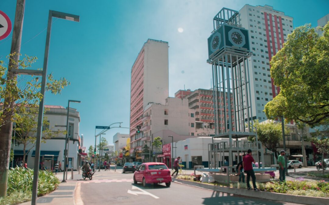 Confira o que abre e o que fecha na véspera e no Ano-Novo na capital