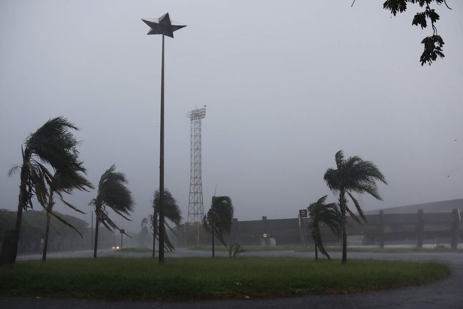 Ciclone vindo do Sul poderá atingir MS com tempestades severas