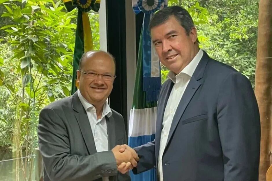 Barbosinha assume o governo de MS durante férias de Riedel