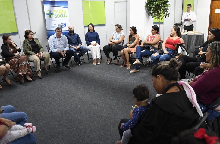 Criança na Creche: programa para mães “solo” abre pré-cadastro online